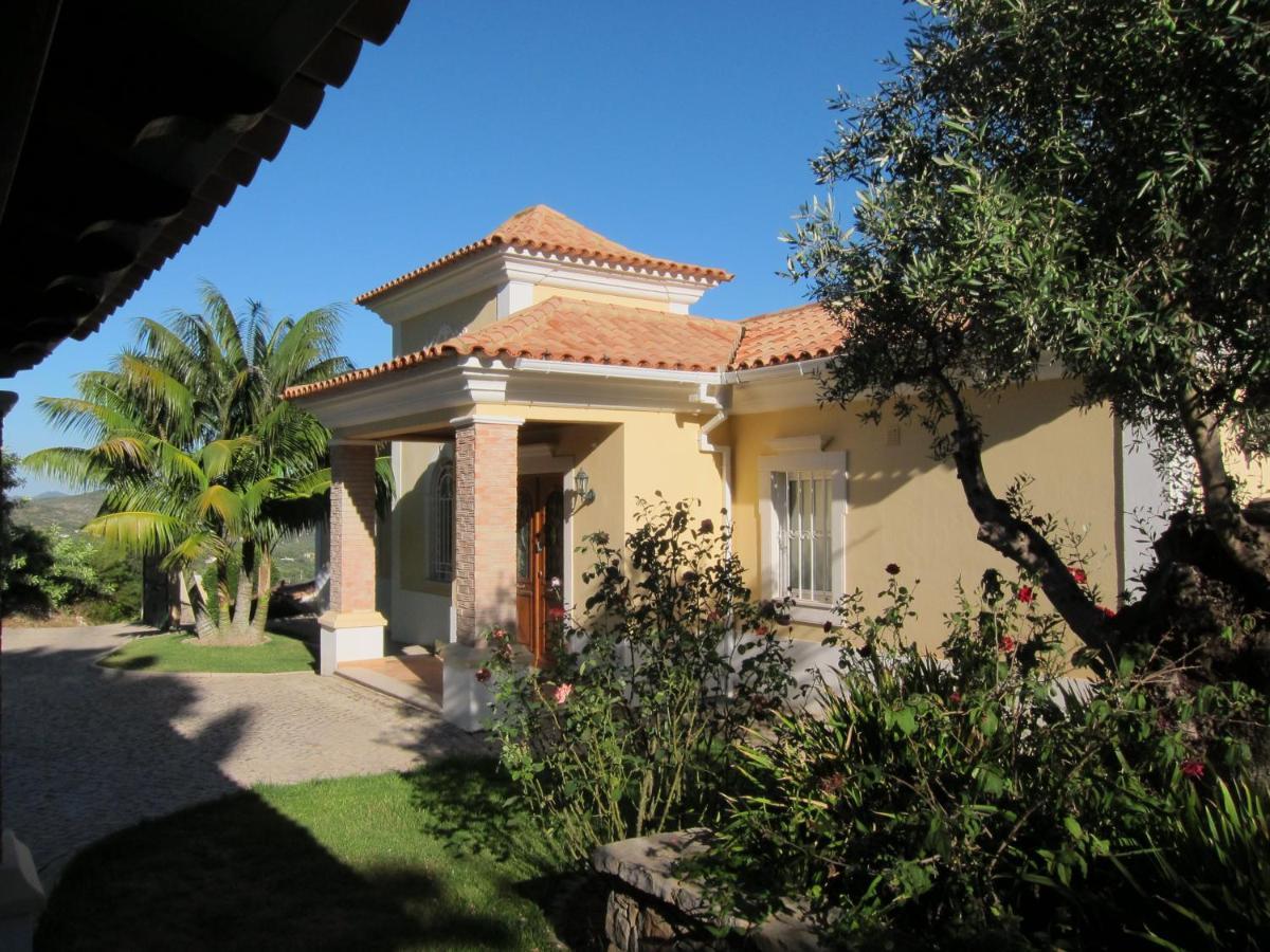 Reves D'Ocean Bed & Breakfast Santa Bárbara de Nexe Eksteriør bilde