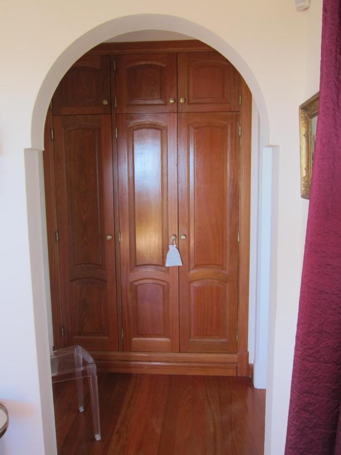 Reves D'Ocean Bed & Breakfast Santa Bárbara de Nexe Eksteriør bilde