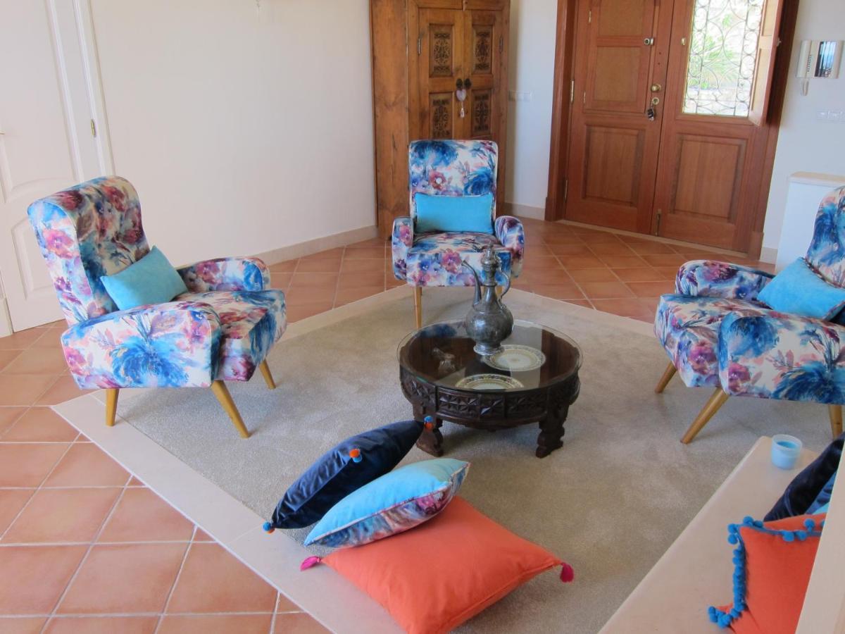 Reves D'Ocean Bed & Breakfast Santa Bárbara de Nexe Eksteriør bilde